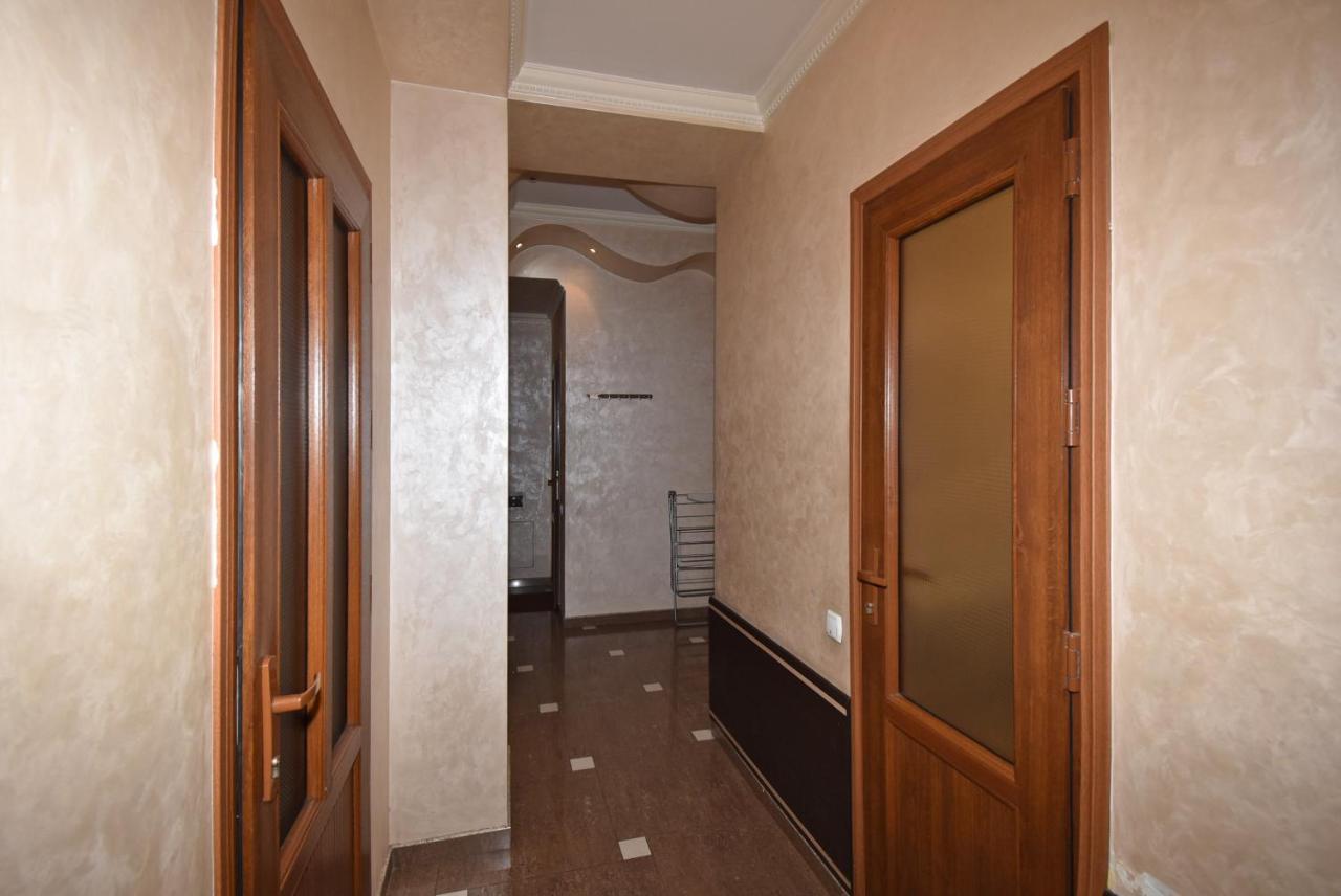 Armenak Apartment 5-Комнатная Jerevan Eksteriør bilde