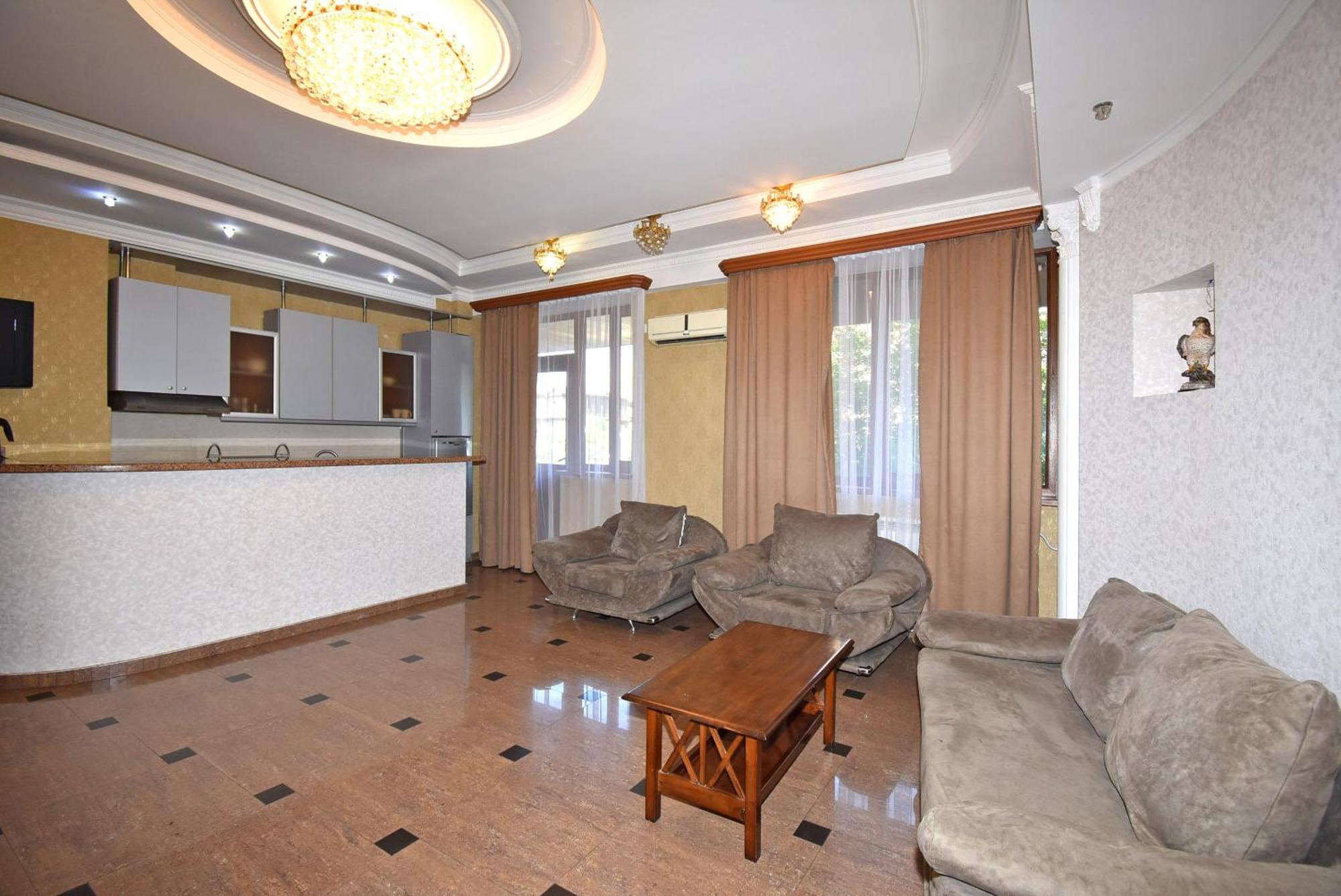 Armenak Apartment 5-Комнатная Jerevan Eksteriør bilde